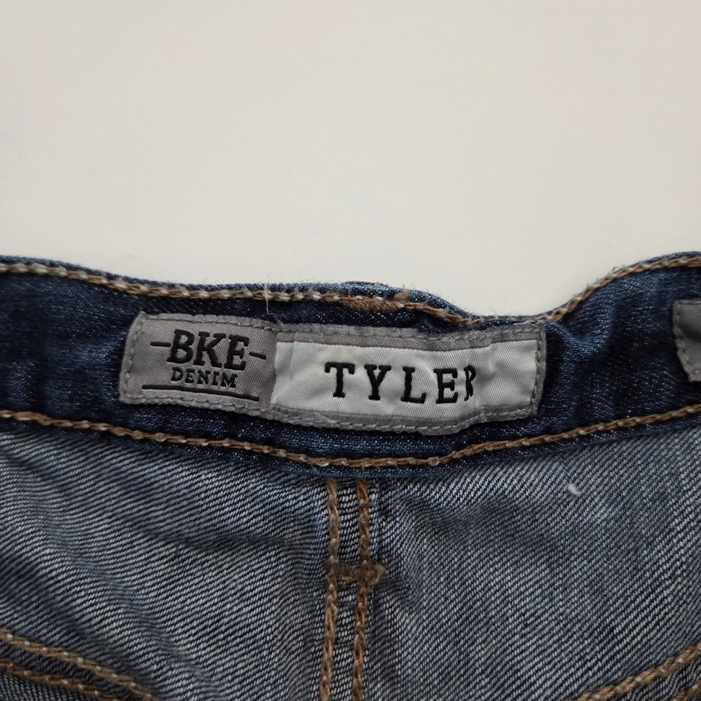BKE Tyler Jeans Blue Straight Leg Stretch Denim Mens 32R 32x32 - Picture 5 of 6